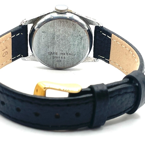 Vintage Bradley Disney Mickey Mouse Mechanical watch - Picture 3 of 5